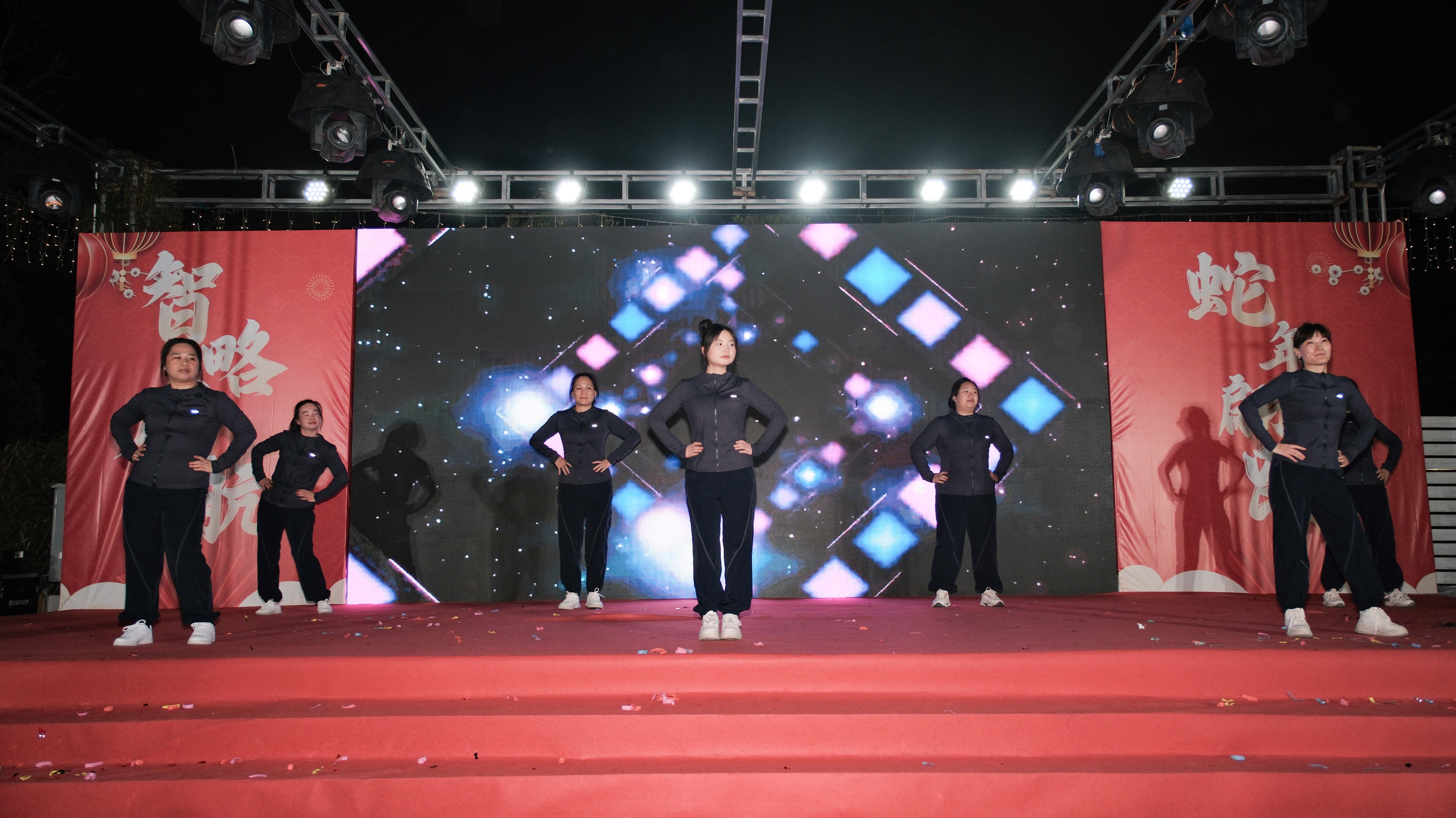 久信達(dá)科技2024年年會(huì)圓滿落幕：感恩同行，共創(chuàng)環(huán)保新未來，乘風(fēng)破浪，夢(mèng)想起航(圖10)